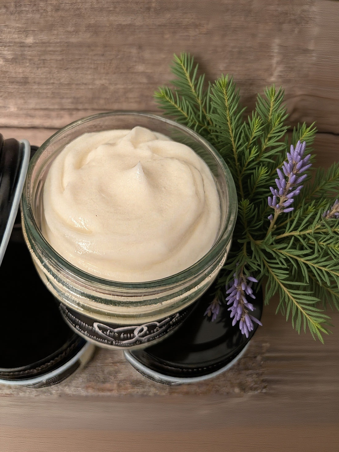 Crème hydratante aux huiles essentielles de lavande et sapin baumier