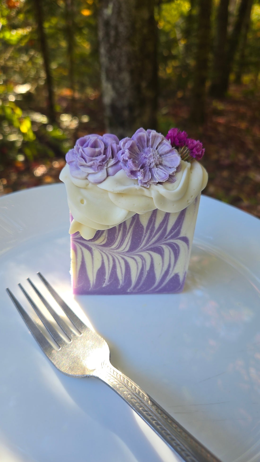 Savon aux huiles essentielles de  lavande et lait d'avoine maison